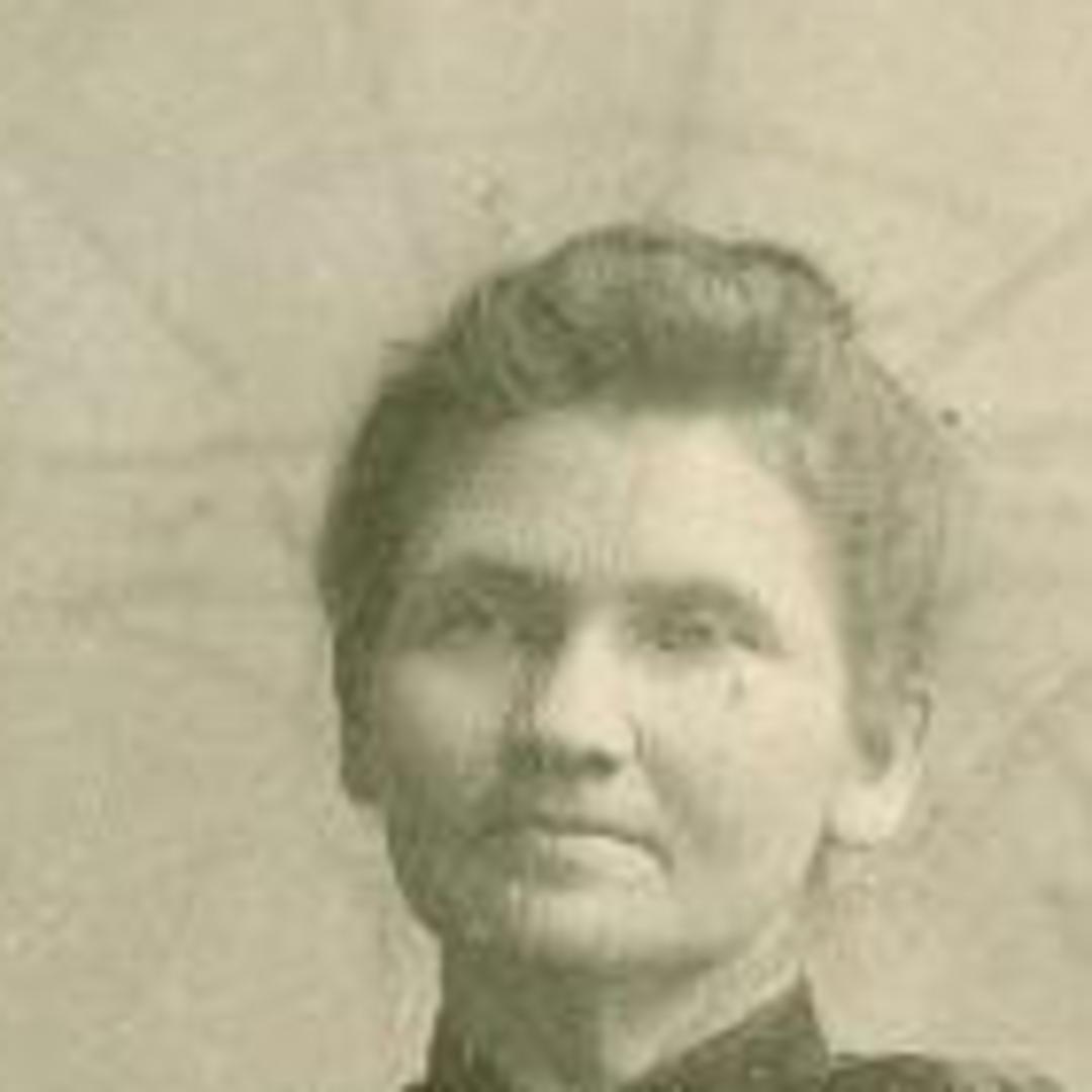 Emelia Staalesen (1860 - 1928) Profile